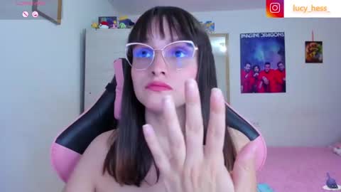 Snapshot of lucy_hess_ chatting on 06/17/26, 08:10 Lucy online show from 06/17/26, 08:10