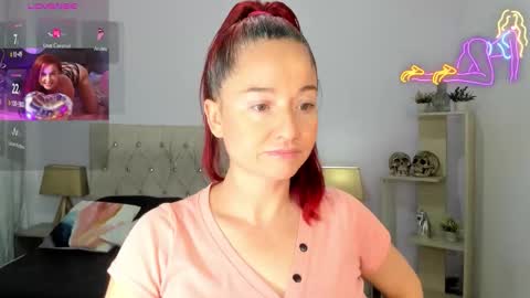 Lucia online show from 10/11/25, 07:12
