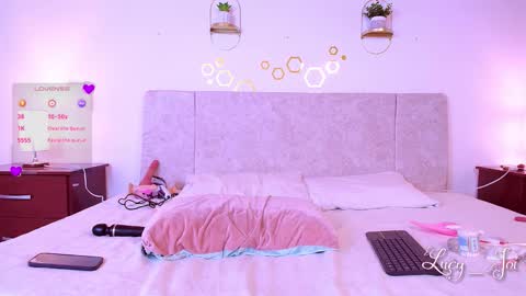 Luciana online show from 01/11/26, 03:00