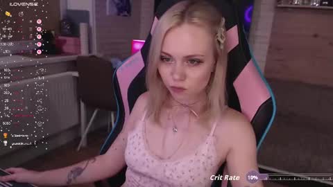 Lucy online show from 08/04/26, 08:33