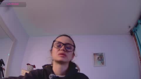 Snapshot of lucy_priincess chatting on 02/26/25, 05:20 lucy online show from 02/26/25, 05:20