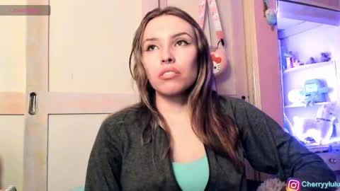 Lulu online show from 03/12/25, 03:02