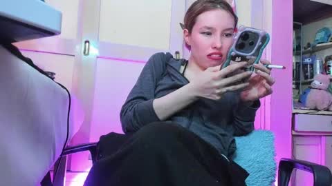 Lulu online show from 05/16/26, 03:25