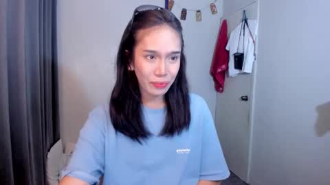 Snapshot of lucy_shane chatting on 10/11/25, 09:24 lucy_shane online show from 10/11/25, 09:24