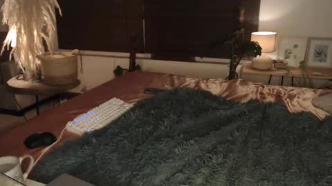 Snapshot of lucy_sweetgirl19 chatting on 03/05/25, 12:59 luciana online show from 03/05/25, 12:59