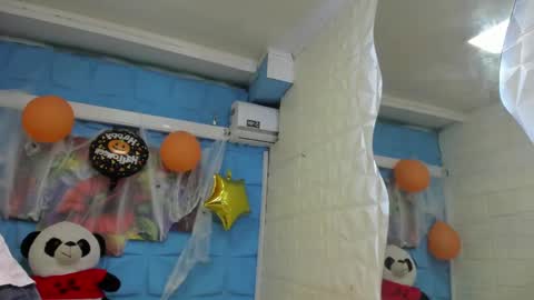 Lucy unlimit come back here  online show from 11/01/25, 02:46