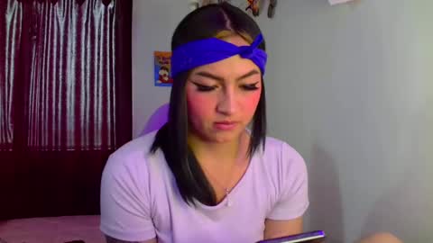 Snapshot of lucycherry__ chatting on 12/03/24, 05:01 LUCIA online show from 12/03/24, 05:01