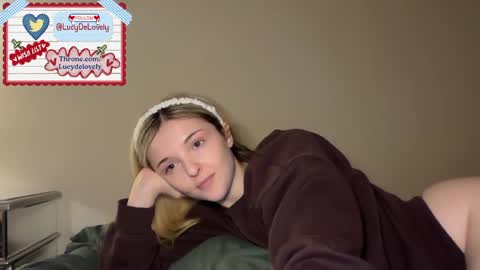 Snapshot of lucydelovely chatting on 04/22/26, 11:06 Lucy online show from 04/22/26, 11:06