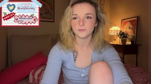 Snapshot of lucydelovely chatting on 05/10/26, 10:59 Lucy online show from 05/10/26, 10:59