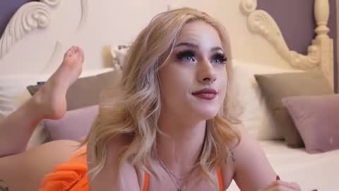 Lucy Lexton online show from 02/17/25, 02:37