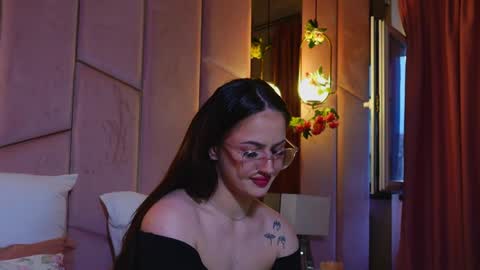 Lucy Lexton online show from 03/30/26, 04:35