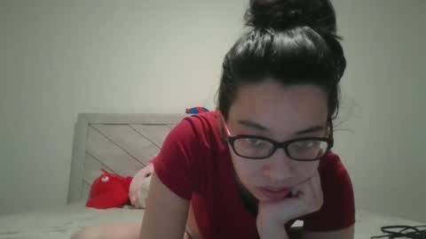 lucylitt25 online show from 03/19/26, 02:43