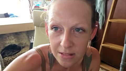Snapshot of lucyloveslookers78240 chatting on 07/13/26, 07:05 Lucy Loves Lookers online show from 07/13/26, 07:05