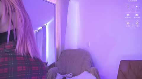 Snapshot of lucymagical chatting on 02/20/25, 01:30 Fansly lucymagical - Insta lucymagic22 - OF lucymagical - X lucymagical21 online show from 02/20/25, 01:30
