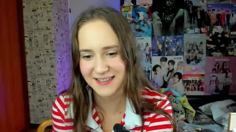 Lucy Rose online show from 09/15/25, 05:18