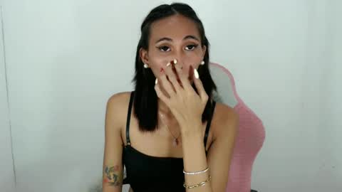 Snapshot of lucyseductive_ chatting on 07/05/26, 05:42 JIRVIE online show from 07/05/26, 05:42