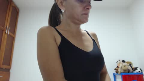 Snapshot of lucysexy4u chatting on 02/10/25, 01:01 I am Luciana Martin... Welcome in my room online show from 02/10/25, 01:01