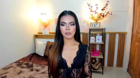 lucyvane online show from 03/26/26, 01:06