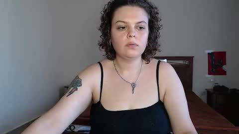 Snapshot of lucywmiller chatting on 10/12/25, 11:42 Call me Lucy online show from 10/12/25, 11:42