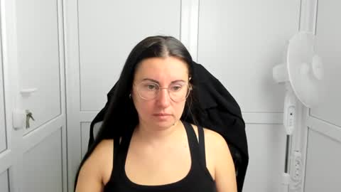 Snapshot of lucyycharm chatting on 06/16/26, 06:49 Lucy online show from 06/16/26, 06:49
