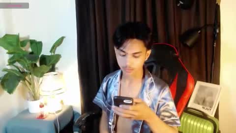 Snapshot of luda_69 chatting on 06/06/26, 04:12 luda_69 online show from 06/06/26, 04:12