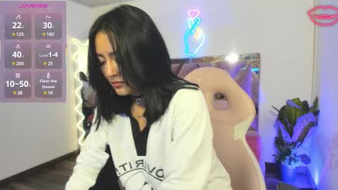 Snapshot of ludo_kitty_tay chatting on 02/20/25, 02:40 ludo_kitty_tay online show from 02/20/25, 02:40