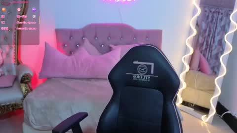 Snapshot of ludo_kitty_tay chatting on 10/12/25, 03:05 ludo_kitty_tay online show from 10/12/25, 03:05