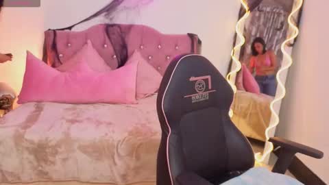 Snapshot of ludo_kitty_tay chatting on 10/26/25, 03:23 ludo_kitty_tay online show from 10/26/25, 03:23