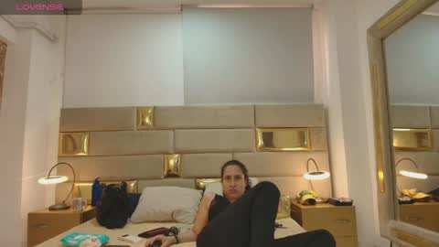 Snapshot of ludovicca_mark chatting on 05/27/26, 08:39 Ludovicca Mark online show from 05/27/26, 08:39
