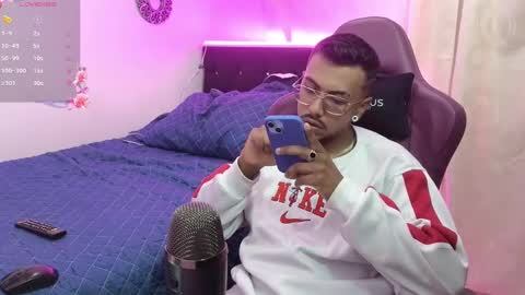 Snapshot of lufehott chatting on 12/30/24, 08:25 lufehott online show from 12/30/24, 08:25