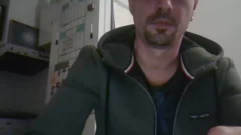 luffyman20 online show from 12/15/24, 08:25