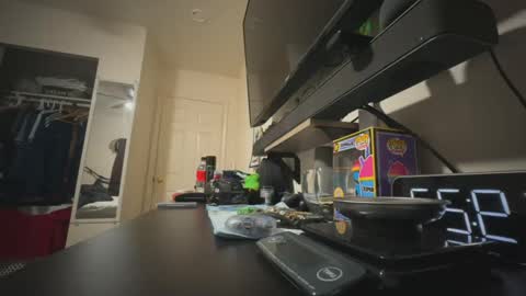 Snapshot of lugo92 chatting on 02/10/25, 05:25 LUGO online show from 02/10/25, 05:25