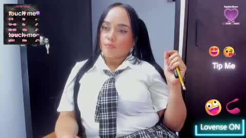 luielli online show from 04/30/26, 02:07