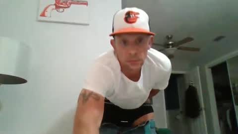 Snapshot of luiggii0904 chatting on 12/15/24, 01:24 luiggii0904 online show from 12/15/24, 01:24