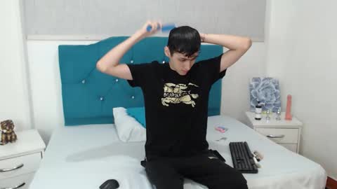 luigimarchetti online show from 11/28/25, 07:49