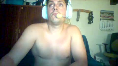 A slave to the mistress.. un esclavo para las amas dominantes. online show from 07/20/26, 06:54
