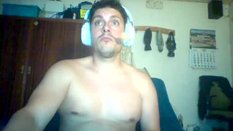A slave to the mistress.. un esclavo para las amas dominantes. online show from 07/23/26, 06:17
