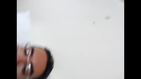 Snapshot of luis2988z chatting on 01/03/25, 09:57 Hairyman online show from 01/03/25, 09:57