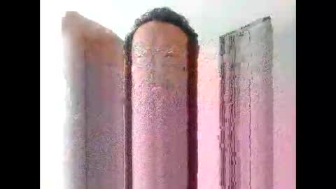 Snapshot of luis2988z chatting on 10/05/25, 06:50 Hairyman online show from 10/05/25, 06:50