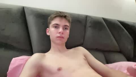 Luis online show from 12/02/25, 07:03