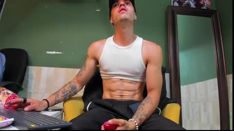 Luis AS online show from 01/12/25, 11:26