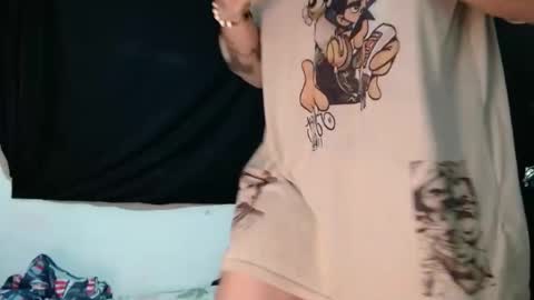 Luis AS online show from 10/31/25, 02:12