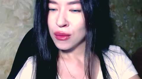 Snapshot of luisa_domina chatting on 09/21/25, 07:21 luisa lovedom online show from 09/21/25, 07:21