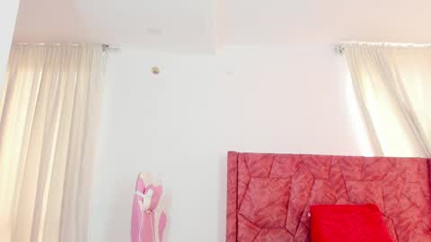 Luisa online show from 06/01/26, 03:58