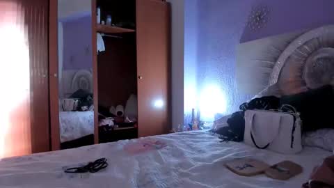 Luisa Monsters online show from 01/30/25, 04:34