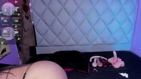 Snapshot of luisanaboob chatting on 03/02/25, 02:43 luisanaboobs online show from 03/02/25, 02:43