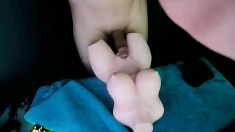 Snapshot of luisccb chatting on 02/15/26, 06:10 luisccb online show from 02/15/26, 06:10