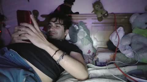 Snapshot of luismiastarot chatting on 10/01/25, 04:07 luismiastarot online show from 10/01/25, 04:07