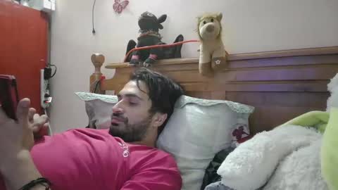 Snapshot of luismiastarot chatting on 10/15/25, 02:44 luismiastarot online show from 10/15/25, 02:44