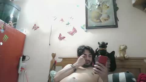 Snapshot of luismiastarot chatting on 10/24/25, 03:03 luismiastarot online show from 10/24/25, 03:03